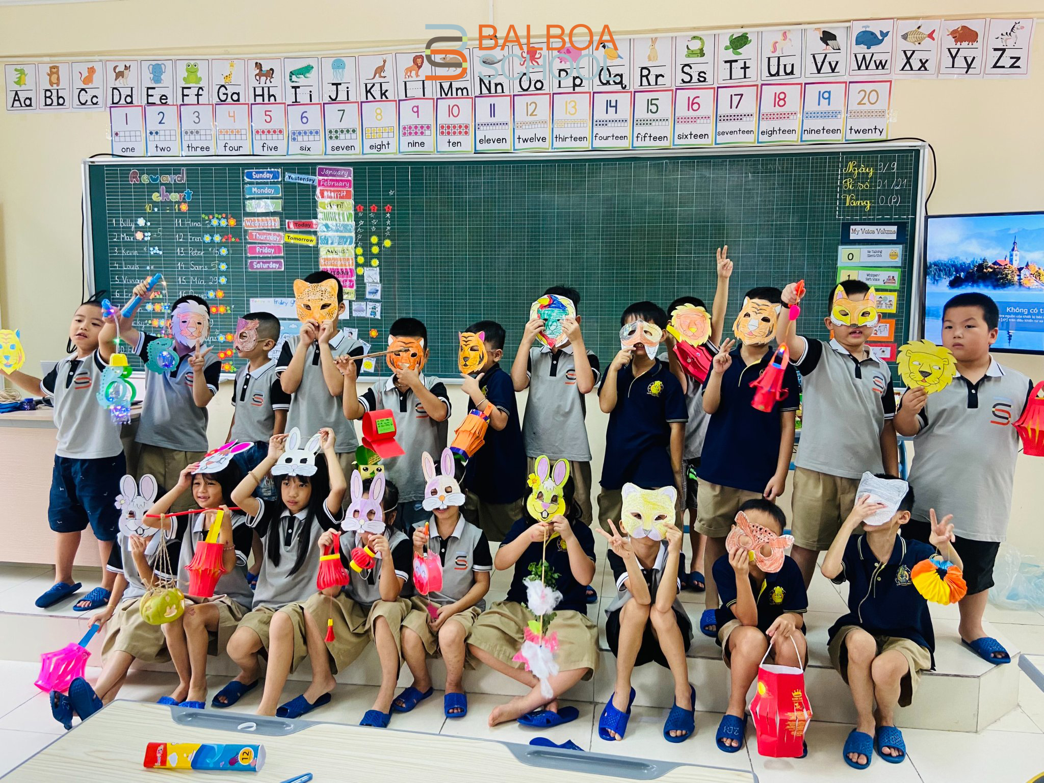 OVER THE MOON FESTIVAL IN THE DUAL DIPLOMA CLASS